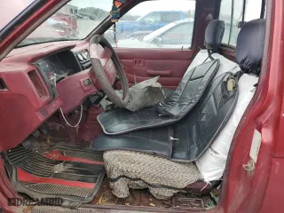 1993 Nissan Trucks 2WD with VIN 1N6SD11SXPC411043, listed as a Copart auction lot 43149235 with 415,356 mi miles and Salvage Title. Bid and sale history available at carsss.com. Image 7.
