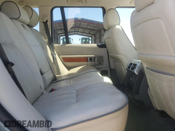 2008 Land Rover Range Rover HSE with VIN SALMF154X8A263838, listed as a Copart auction lot 64144115 with 203,894 mi miles and Clean title. Bid and sale history available at DreamBid. Image 11.