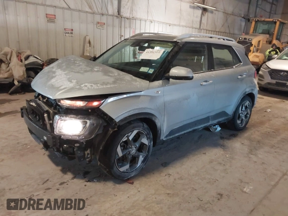 2021 Hyundai Venue Denim z VIN KMHRC8A33MU081091, wystawiony jako IAAI lot #41391922 z przebiegiem 49 343 mil mil oraz . Historia ofert i sprzedaży dostępna na DreamBid. Obrazek 17.