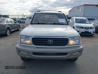 2000 Toyota Land Cruiser with VIN JT3HT05J8Y0086556, listed as a IAAI auction lot 41767793 with 278,198 mi miles. Bid and sale history available at carsss.com. Image 13.