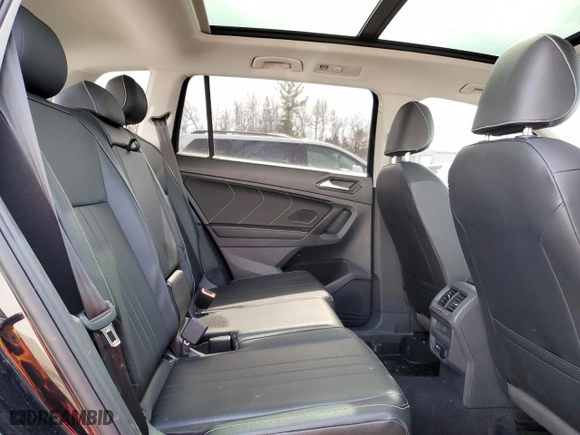 2022 Volkswagen Tiguan SE with VIN 3VV2B7AXXNM061725, listed as a Copart auction lot 42580655 with 82,732 mi miles and Salvage Title. Bid and sale history available at carsss.com. Image 11.