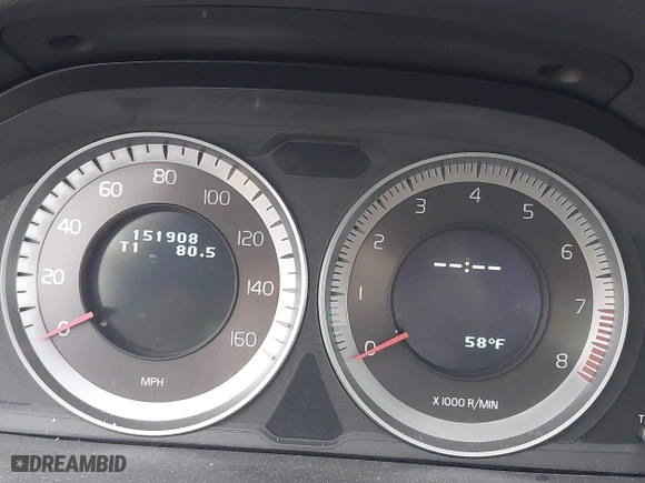 2012 Volvo S60 T5 with VIN YV1622FS7C2141904, listed as a IAAI auction lot 41918452 with 151,908 mi miles. Bid and sale history available at carsss.com. Image 7.