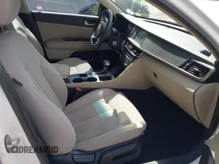 2018 Kia Optima LX z VIN 5XXGT4L39JG272694, wystawiony jako IAAI lot #42155363 z przebiegiem 115 417 mil mil oraz . Historia ofert i sprzedaży dostępna na DreamBid. Obrazek 5.