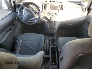 2020 Nissan NV200 S z VIN 3N6CM0KN0LK695679, wystawiony jako Copart lot #44427475 z przebiegiem 134 579 mil mil oraz Szkoda całkowita • Salvage title. Historia ofert i sprzedaży dostępna na DreamBid. Obrazek 8.