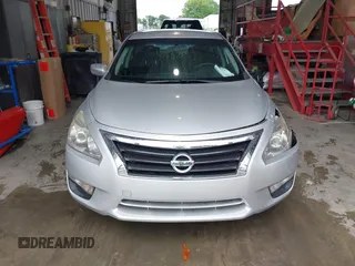 2014 Nissan Altima 2.5 S with VIN 1N4AL3AP7EC186074, listed as a IAAI auction lot 41983257 with 103,396 mi miles. Bid and sale history available at carsss.com. Image 12.