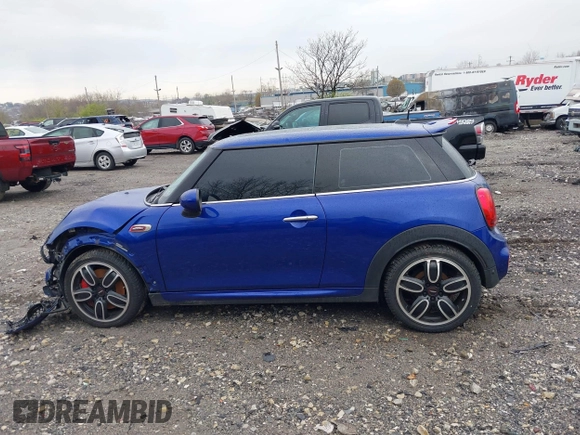 2019 MINI Hardtop John Cooper Works with VIN WMWXM9C5XK2H38801, listed as a IAAI auction lot 42029312 with 96,205 mi miles and . Bid and sale history available at DreamBid. Image 15.