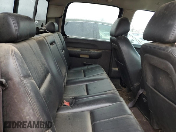 2013 GMC Sierra 1500 SLE z VIN 3GTP2VE74DG283435, wystawiony jako Copart lot #45514624 z przebiegiem 235 086 mil mil oraz Szkoda całkowita • Salvage title. Historia ofert i sprzedaży dostępna na DreamBid. Obrazek 10.