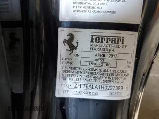 2017 Ferrari 488 z VIN ZFF79ALA1H0227399, wystawiony jako Copart lot #74447644 z przebiegiem Nie podano mil oraz Szkody całkowita. Historia ofert i sprzedaży dostępna na DreamBid. Obrazek 12.