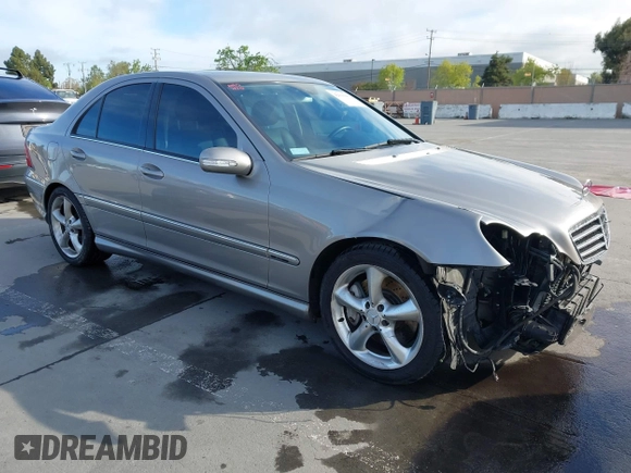 2005 Mercedes-Benz C 230 Kompressor with VIN WDBRF40J25A774109, listed as a IAAI auction lot 42010040 with 39,511 mi miles and . Bid and sale history available at DreamBid. Image 1.