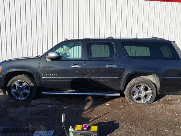 2013 Chevrolet Suburban LTZ with VIN 1GNSKKE72DR317310, listed as a IAAI auction lot 41319903 with NaN miles. Bid and sale history available at carsss.com. Image 15.