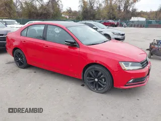 2018 Volkswagen Jetta SE Sport with VIN 3VWD17AJ7JM251821, listed as a IAAI auction lot 40858546 with 30,526 mi miles and . Bid and sale history available at DreamBid. Image 1.