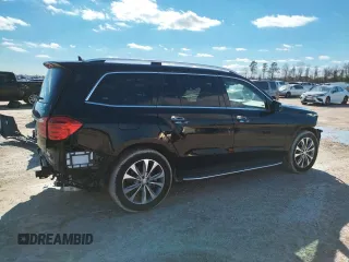 2015 Mercedes-Benz GL-Class GL 450 with VIN 4JGDF6EEXFA457890, listed as a Copart auction lot 38468883 with 62,143 mi miles. Bid and sale history available at carsss.com. Image 3.