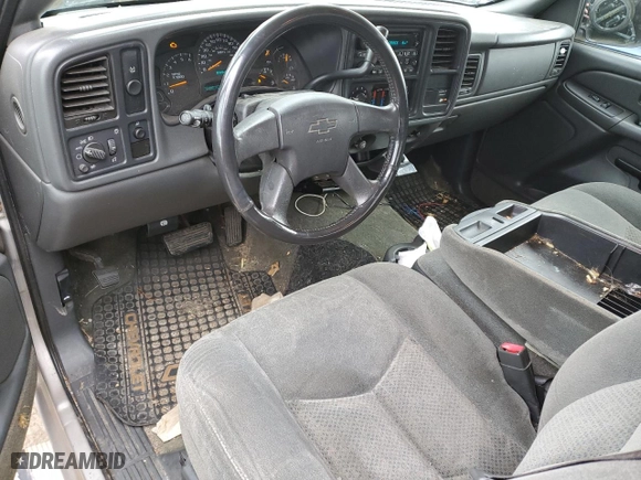 2004 Chevrolet Silverado 1500 Work Truck with VIN 2GCEC19V741292192, listed as a Copart auction lot 83988554 with 232,432 mi miles and Salvage Title. Bid and sale history available at carsss.com. Image 8.