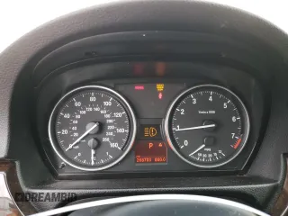 2010 BMW 3 Series 328i with VIN WBAPH5C52AA440273, listed as a Copart auction lot 74540174 with 268,703 mi miles and Salvage title. Bid and sale history available at DreamBid. Image 9.