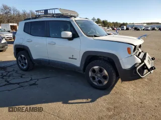 2015 Jeep Renegade Latitude with VIN ZACCJBBH2FPB80612, listed as a Copart auction lot 43328085 with 158,162 mi miles and Salvage Title. Bid and sale history available at carsss.com. Image 4.