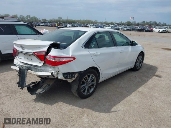 2017 Toyota Camry XLE with VIN 4T1BF1FKXHU401772, listed as a IAAI auction lot 41881656 with 127,003 mi miles. Bid and sale history available at carsss.com. Image 4.