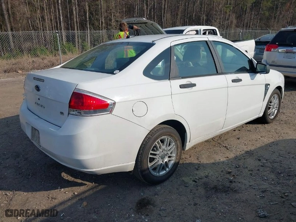 2008 Ford Focus SE with VIN 1FAHP35N08W195259, listed as a IAAI auction lot 41792078 with NaN miles. Bid and sale history available at carsss.com. Image 4.