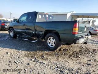 2001 Chevrolet Silverado 1500 LT with VIN 1GCEC19T21Z203162, listed as a Copart auction lot 46577965 with 308,212 mi miles and Salvage Title. Bid and sale history available at carsss.com. Image 2.