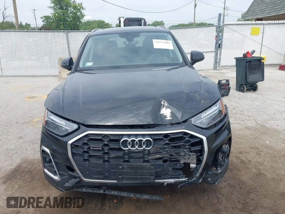 2024 Audi Q5 S line Premium Plus with VIN WA1EAAFY8R2025472, listed as a IAAI auction lot 42371409 with 10,737 mi miles and . Bid and sale history available at DreamBid. Image 11.