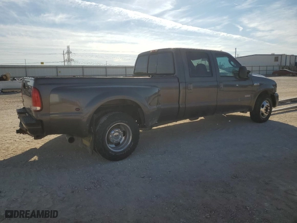 2005 Ford Super Duty F-350 DRW XL with VIN 1FTWW32P05EB47353, listed as a Copart auction lot 88794375 with 234,984 mi miles and Salvage Title. Bid and sale history available at carsss.com. Image 3.