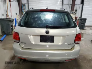 2010 Volkswagen Jetta SportWagen SE with VIN 3VWTZ7AJ8AM613773, listed as a Copart auction lot 43980685 with 0 mi miles and Salvage Title. Bid and sale history available at carsss.com. Image 6.