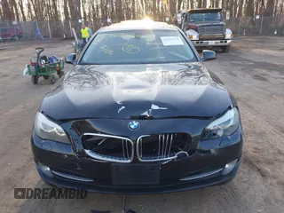 2013 BMW 5 Series 528i xDrive with VIN WBAXH5C58DD107515, listed as a IAAI auction lot 41673214 with 115,726 mi miles. Bid and sale history available at carsss.com. Image 12.