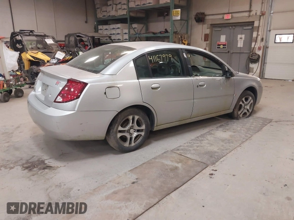 2005 Saturn ION ION 3 z VIN 1G8AL52F15Z125239, wystawiony jako IAAI lot #41167979 z przebiegiem 128 179 mil mil oraz . Historia ofert i sprzedaży dostępna na DreamBid. Obrazek 4.