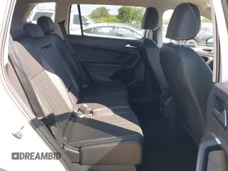 2024 Volkswagen Tiguan SE с VIN 3VV2B7AX9RM123637, выставлен на аукционе IAAI как лот 42446754 с пробегом 20 573 миль миль и . История ставок и продаж доступна на DreamBid. Изображение 8.