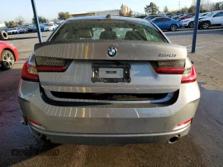 2024 BMW 3 Series 330i with VIN 3MW69FF03R8E77127, listed as a Copart auction lot 43403795 with 0 mi miles and Salvage Title. Bid and sale history available at carsss.com. Image 6.