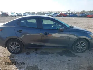 2019 Toyota Yaris Sedan L with VIN 3MYDLBYVXKY506966, listed as a IAAI auction lot 41455800 with 106,284 mi miles. Bid and sale history available at carsss.com. Image 13.