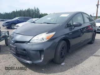 2014 Toyota Prius Four with VIN JTDKN3DUXE0361915, listed as a IAAI auction lot 42785286 with 303,354 mi miles and . Bid and sale history available at DreamBid. Image 2.