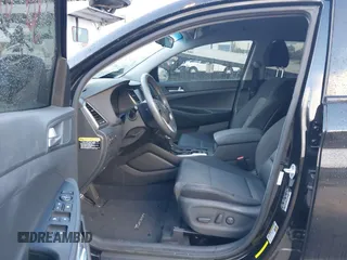2018 Hyundai Tucson Sport with VIN KM8J33AL4JU753431, listed as a IAAI auction lot 41685678 with 71,934 mi miles. Bid and sale history available at carsss.com. Image 5.