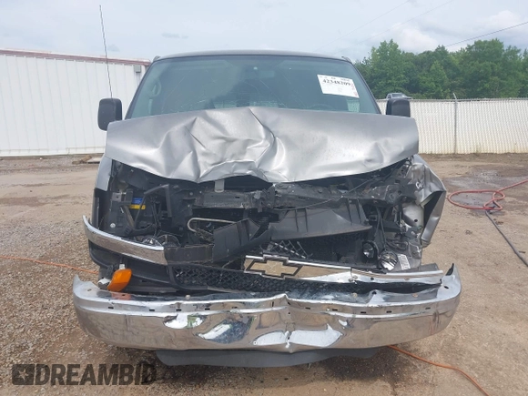 2012 Chevrolet Express Passenger 1LT z VIN 1GAZG1FAXC1179373, wystawiony jako IAAI lot #42348209 z przebiegiem 112 719 mil mil oraz . Historia ofert i sprzedaży dostępna na DreamBid. Obrazek 13.
