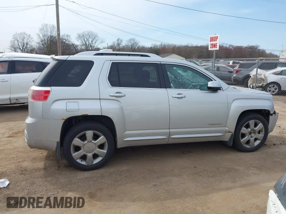2013 GMC Terrain Denali z VIN 2GKFLZE36D6347892, wystawiony jako IAAI lot #42030759 z przebiegiem 219 627 mil mil oraz . Historia ofert i sprzedaży dostępna na DreamBid. Obrazek 13.