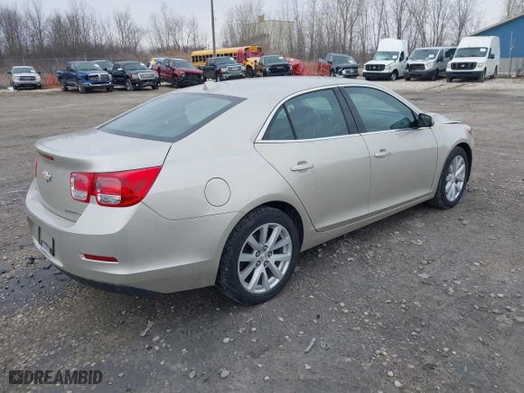 2014 Chevrolet Malibu LT with VIN 1G11E5SLXEF214713, listed as a IAAI auction lot 41988193 with 118,866 mi miles. Bid and sale history available at carsss.com. Image 4.