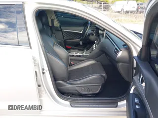 2019 Genesis G70 2.0T Advanced with VIN KMTG44LA2KU029902, listed as a IAAI auction lot 41977468 with 43,365 mi miles. Bid and sale history available at carsss.com. Image 5.