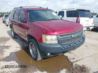 2009 Chevrolet Tahoe LTZ z VIN 1GNFC33J19R183206, wystawiony jako IAAI lot #42445222 z przebiegiem 353 766 mil mil oraz . Historia ofert i sprzedaży dostępna na DreamBid. Obrazek 1.