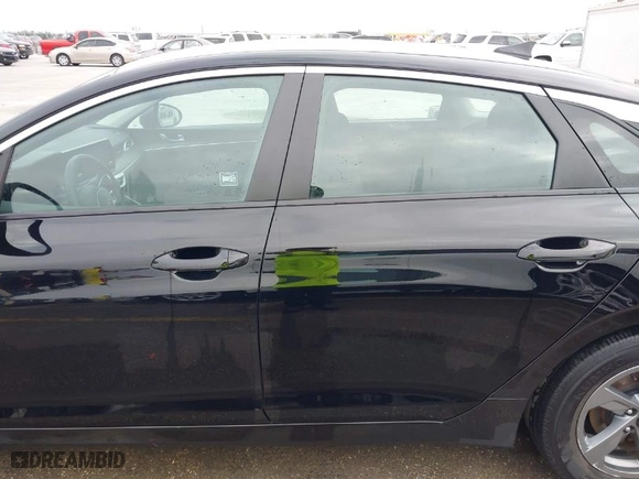 2022 Kia K5 LX with VIN 5XXG24J27NG116589, listed as a IAAI auction lot 41922695 with 41,822 mi miles. Bid and sale history available at carsss.com. Image 15.