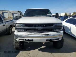 2000 Chevrolet Silverado 1500 LT with VIN 1GCEK19T1YE383285, listed as a Copart auction lot 44754255 with 159,858 mi miles and Salvage Title. Bid and sale history available at carsss.com. Image 5.