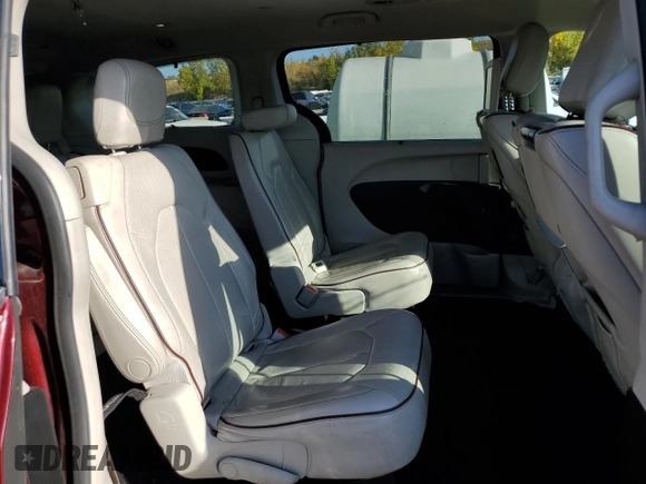 2018 Chrysler Pacifica Limited z VIN 2C4RC1GG1JR252550, wystawiony jako Copart lot #76137964 z przebiegiem 184 072 mil mil oraz Szkoda całkowita • Salvage title. Historia ofert i sprzedaży dostępna na DreamBid. Obrazek 11.
