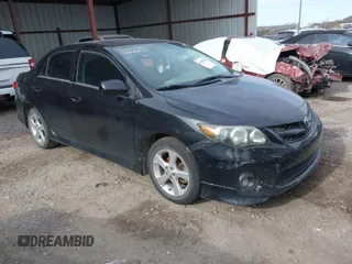 2013 Toyota Corolla L with VIN 5YFBU4EE5DP136810, listed as a IAAI auction lot 41035968 with 174,763 mi miles. Bid and sale history available at carsss.com. Image 1.