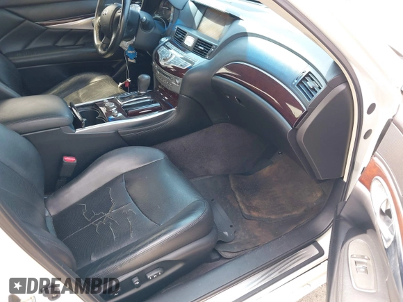 2011 Infiniti M with VIN JN1BY1AP7BM325701, listed as a IAAI auction lot 41861484 with 151,955 mi miles and . Bid and sale history available at DreamBid. Image 5.