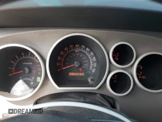 2010 Toyota Tundra with VIN 5TFUW5F10AX110293, listed as a Copart auction lot 64685105 with 256,875 mi miles and Salvage title. Bid and sale history available at DreamBid. Image 9.