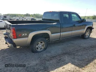 2003 Chevrolet Silverado 1500 LT with VIN 2GCEK19T531339753, listed as a Copart auction lot 54064945 with 156,826 mi miles and Salvage Title. Bid and sale history available at DreamBid. Image 3.