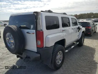 2006 Hummer H3 with VIN 5GTDN136668116685, listed as a Copart auction lot 74241474 with 144,273 mi miles and Salvage Title. Bid and sale history available at carsss.com. Image 3.