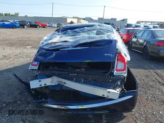 2016 Chrysler 300 with VIN 2C3CCAKG6GH152508, listed as a IAAI auction lot 40152840 with 94,646 mi miles. Bid and sale history available at carsss.com. Image 17.