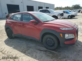 2020 Hyundai Kona SE with VIN KM8K1CAA0LU528080, listed as a Copart auction lot 47143485 with 62,765 mi miles and Salvage Title. Bid and sale history available at carsss.com. Image 4.