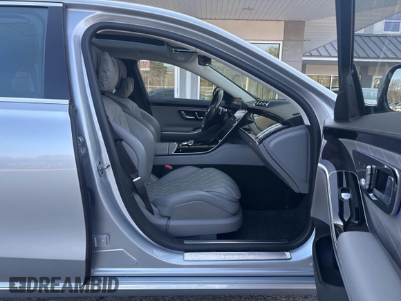 2022 Mercedes-Benz S 580 z VIN W1K6G7GB5NA078108, wystawiony jako IAAI lot #42130129 z przebiegiem 63 591 mil mil oraz . Historia ofert i sprzedaży dostępna na DreamBid. Obrazek 5.