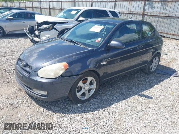 2008 Hyundai Accent SE z VIN KMHCN36C28U063313, wystawiony jako IAAI lot #42241892 z przebiegiem 147 097 mil mil oraz . Historia ofert i sprzedaży dostępna na DreamBid. Obrazek 18.