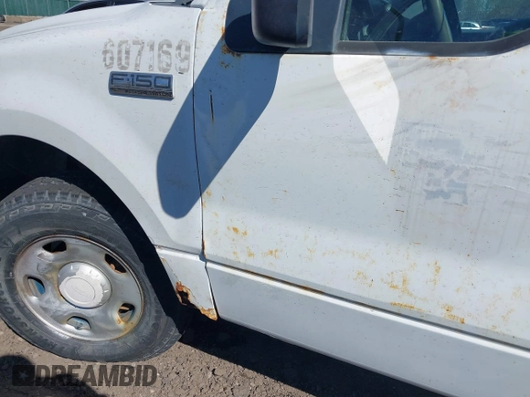2004 Ford F-150 XL с VIN 1FTVX14564NC70615, выставлен на аукционе IAAI как лот 41832031 с пробегом Не указан миль и . История ставок и продаж доступна на DreamBid. Изображение 6.